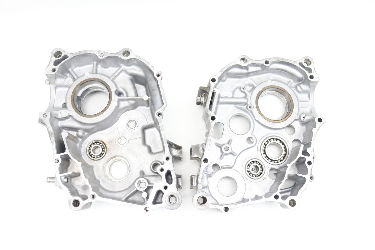 XR100R 89-03 CRF100F 04-12 Crankcase Set Engine Cases Honda 11200-KN4-761 #301