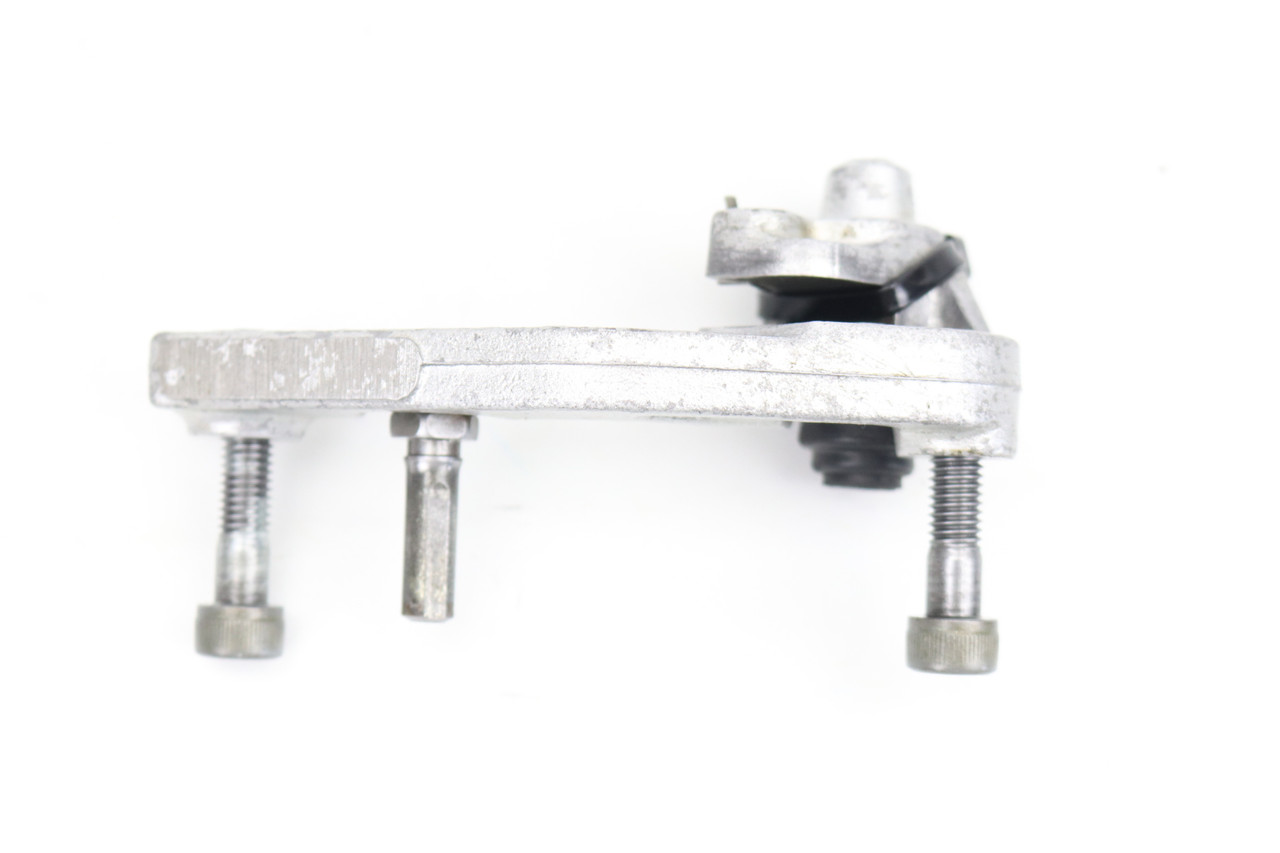 KLX300R 97–07 KDX200 97–06 Front Brake Caliper Bracket Kawasaki 14079-1097 #311