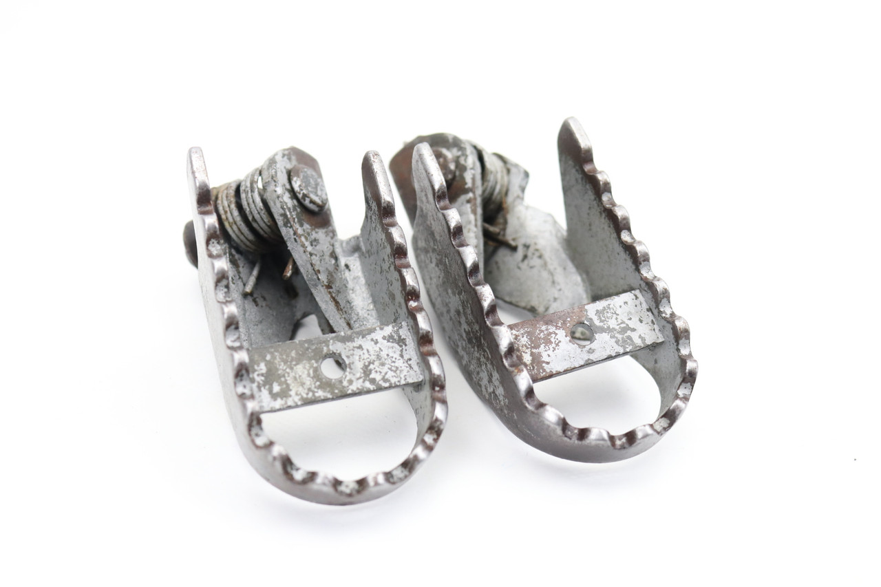 CRF150F 2003–2015 Footrests LH+RH Footpegs & Pins Honda 50612-KPT-900 #313