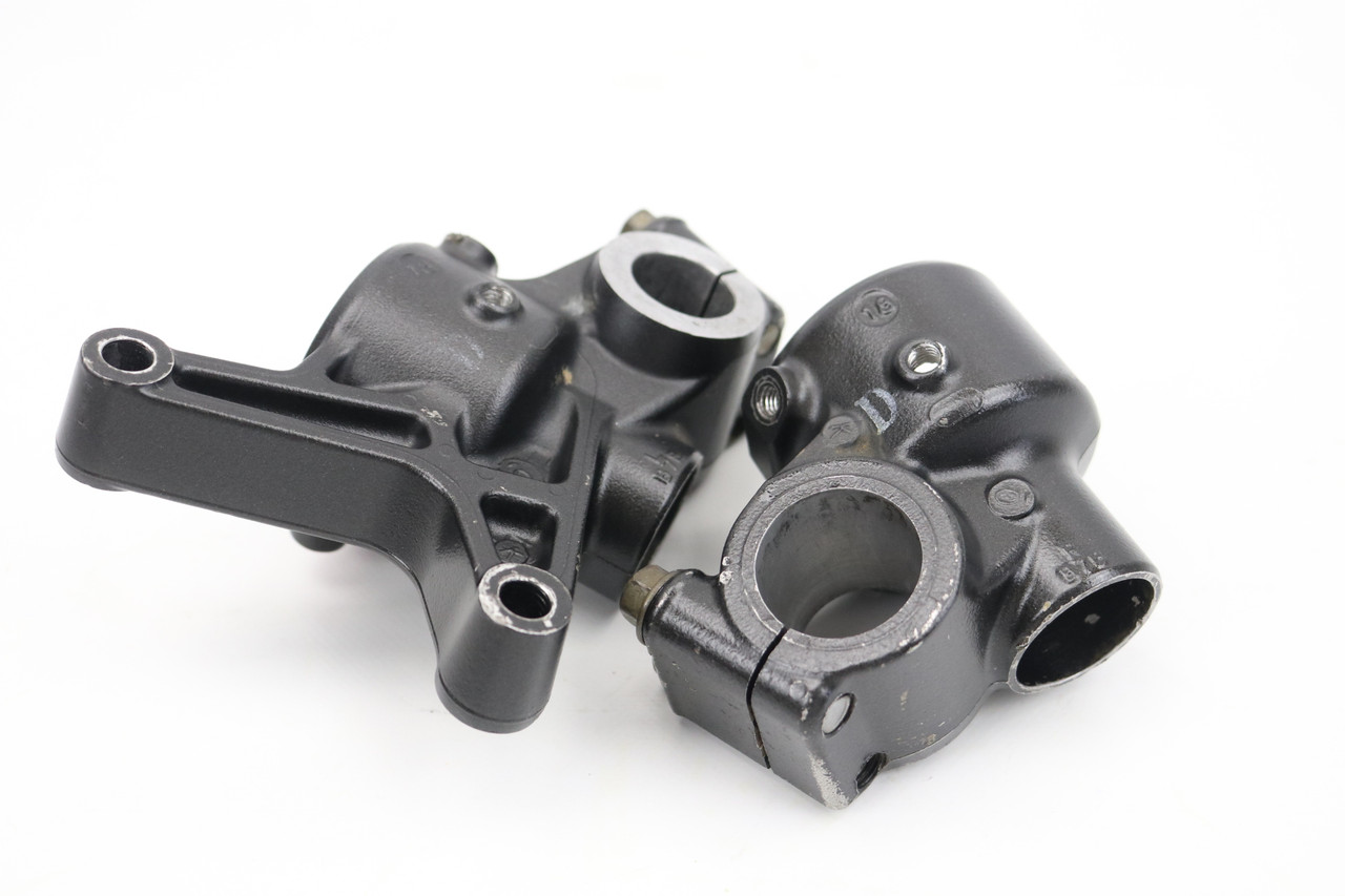 YZ250F 19-22 YZ450F 19-22 Front Fork Lower Lugs Pair Yamaha #314