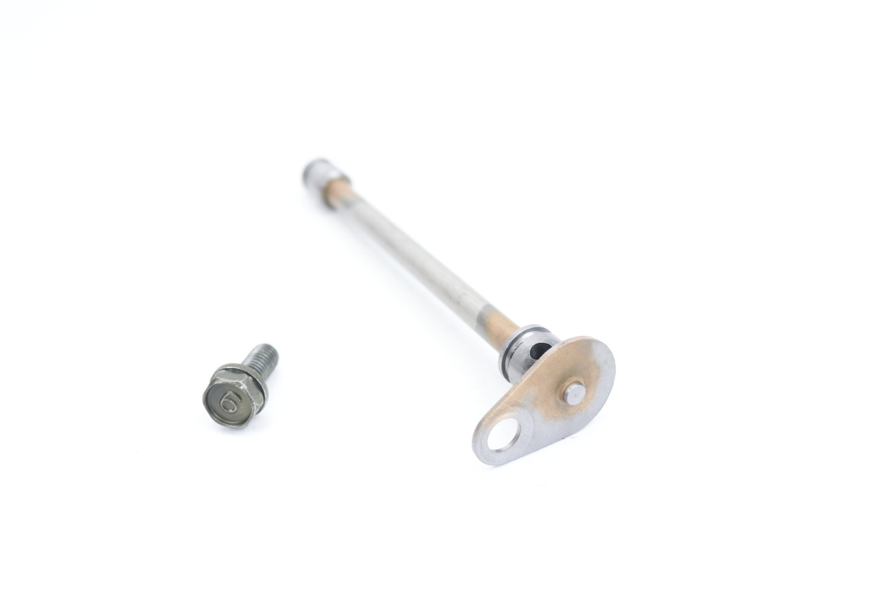 WR250F 01-09 / YZ250F 01-09 Oil Delivery Pipe Yamaha 5NL-13171-00-00 #305B