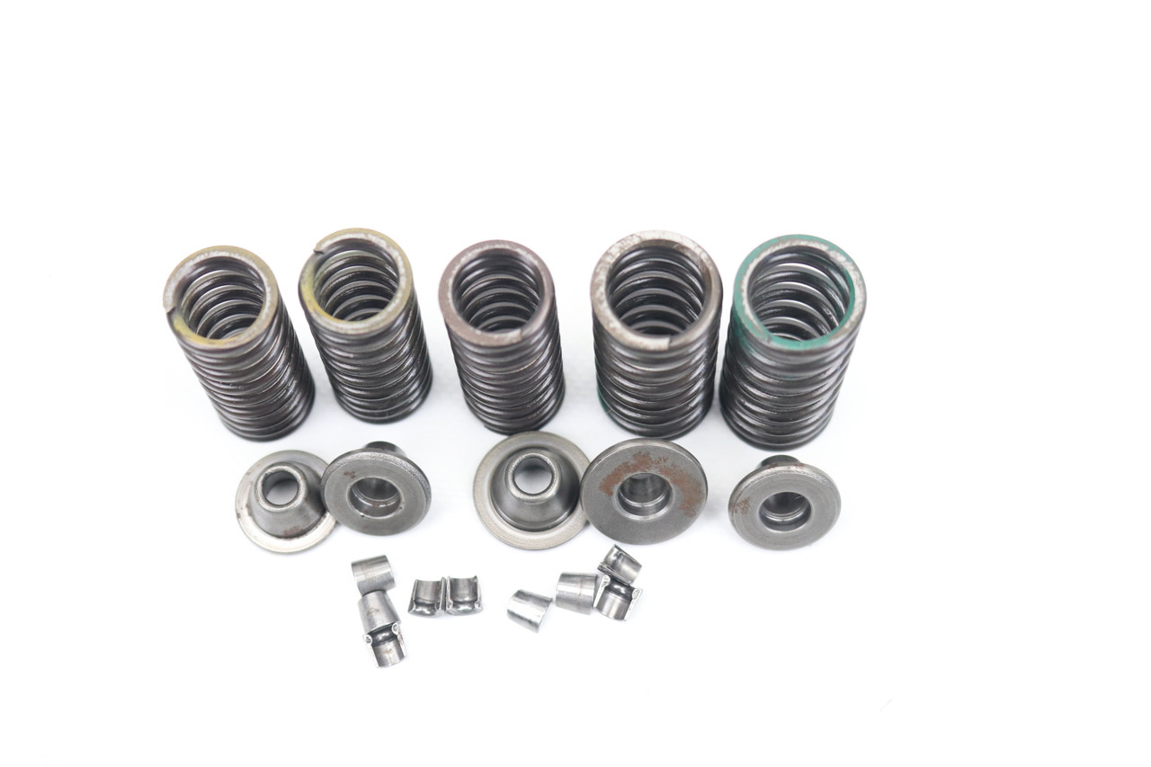 WR250F 01-06 / YZ250F 01-09 Valve Springs & Retainers Yamaha #305B