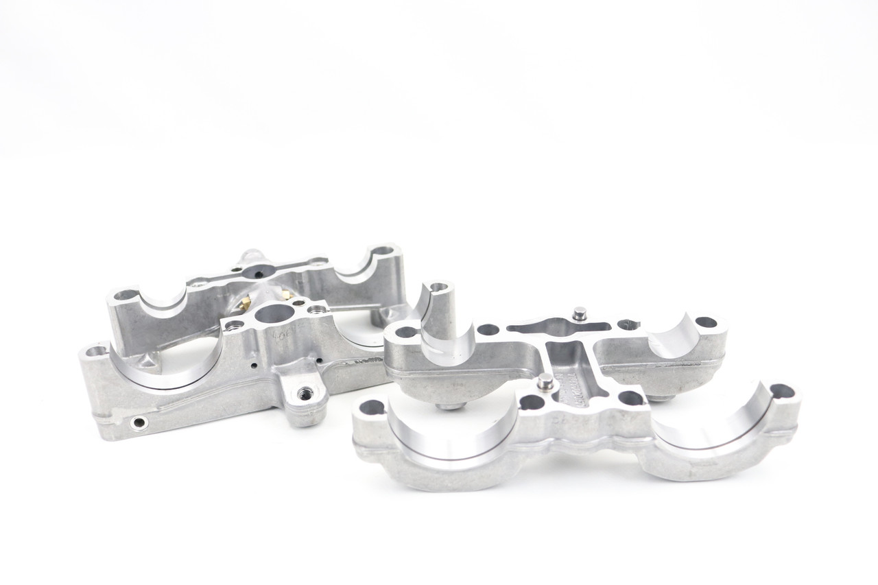 250 SX-F XC-F EXC-F 2005-2013 Cylinder Head Camshaft Holder KTM 77036020150 #315