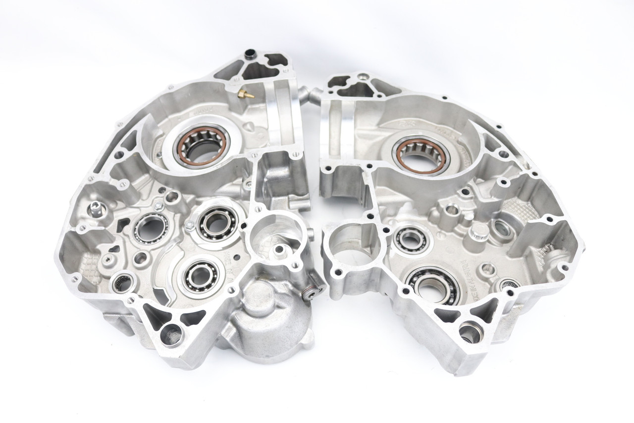 250 SX-F 2007-2010 Crankcase Set Engine Cases KTM 77030000144 #315