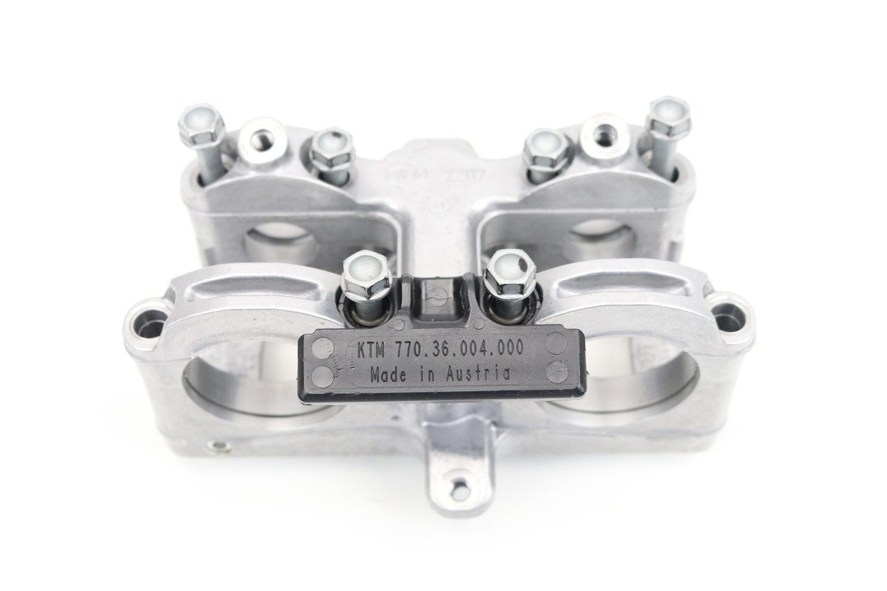 250 SX-F XC-F EXC-F 2005-2013 Cylinder Head Camshaft Holder KTM 77036020150 #316