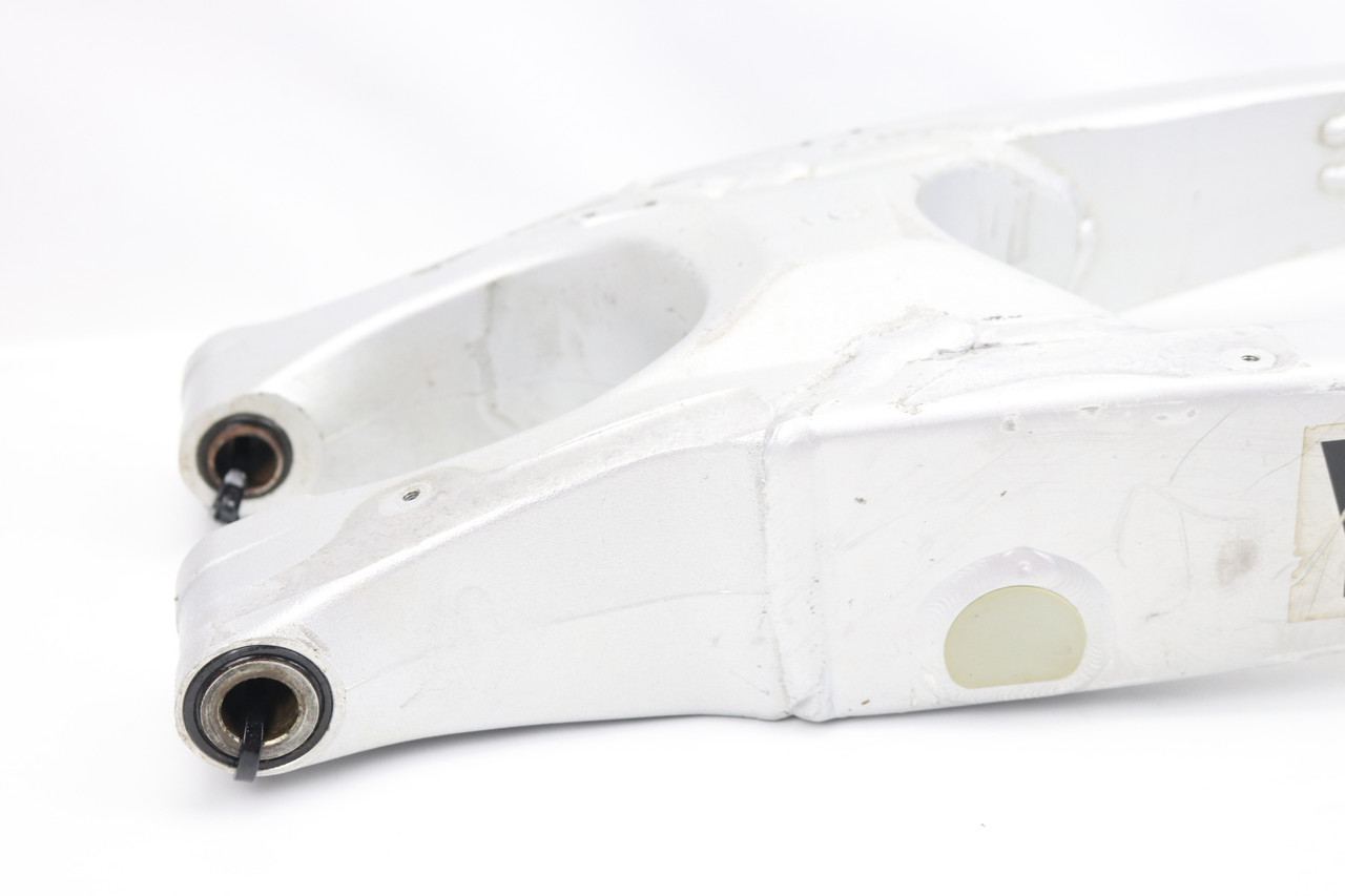YZF / WRF / YZ 2002 Swingarm Rear Arm Yamaha 99999-03878-00 #317