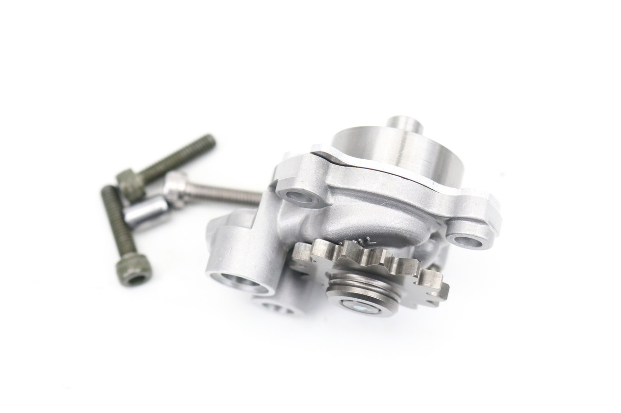 WR250F 01-14 / YZ250F 01-13 Oil Pump Assembly Yamaha 5SG-13300-01-00 #317