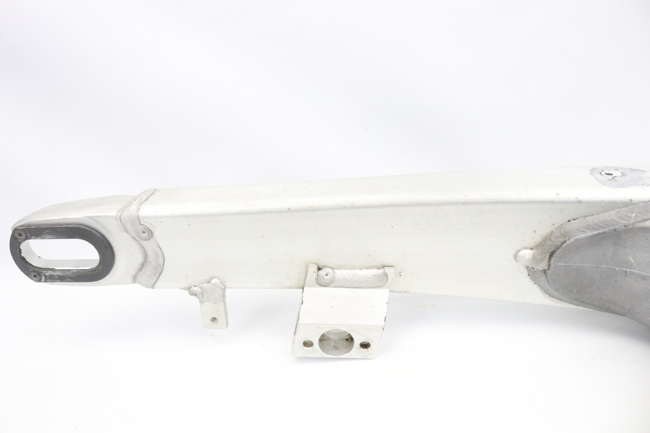 YZ / WRF / YZF 2005 Swingarm Rear Arm Yamaha 99999-03641-00 #318