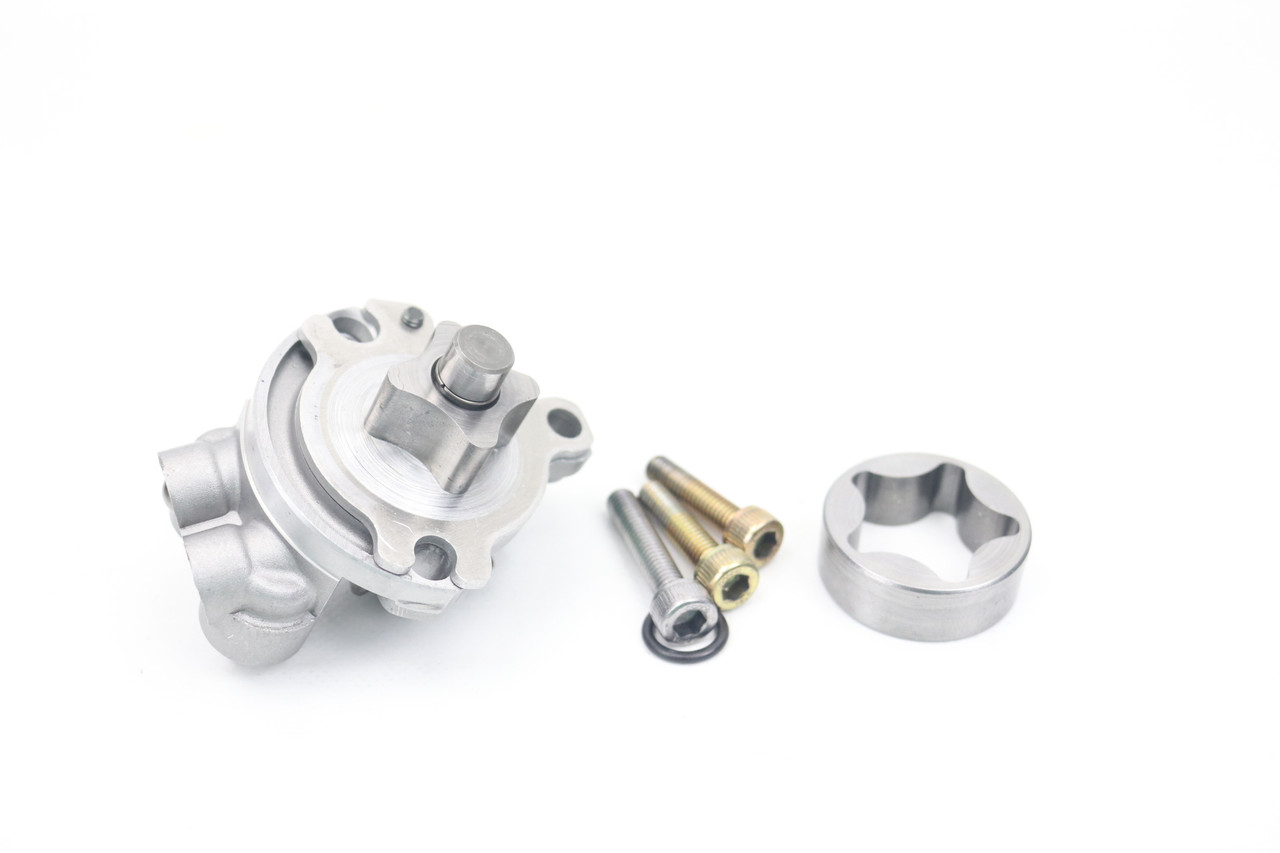 WR250F 01-14 / YZ250F 01-13 Oil Pump Assembly Yamaha 5SG-13300-01-00 #318