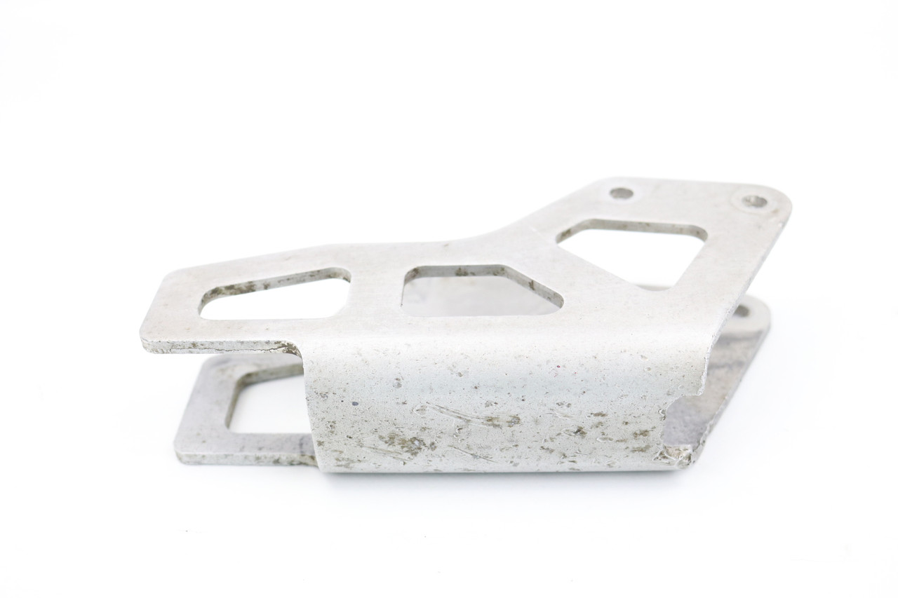 YZ / YZF 05-07 Rear Chain Guide Plate Yamaha 1C3-22128-00-00 #318