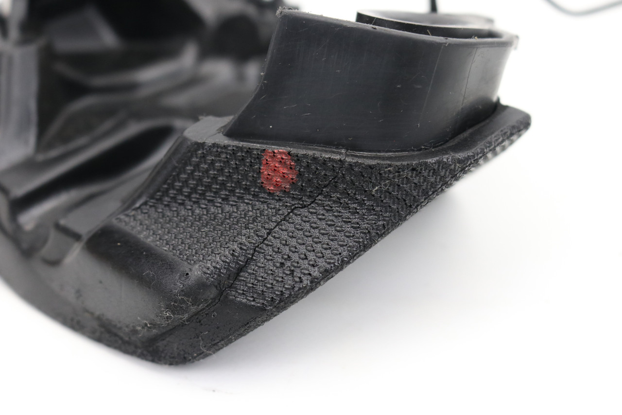 YZ250F 14–18 YZ450F 14–17 Seat Air box Cover Cap Yamaha 1SL-2464E-00-00 #319