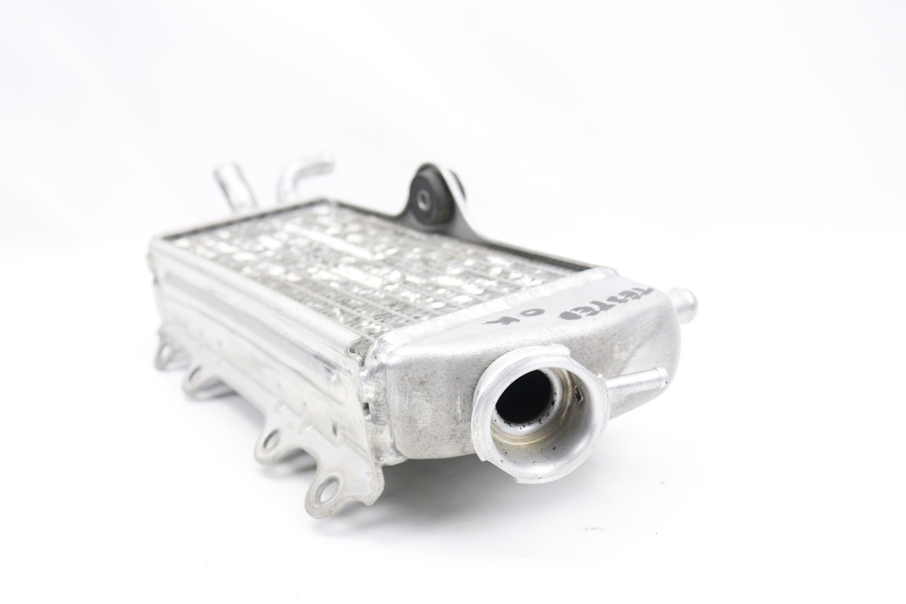 YZF 01-05 / WRF 05-06 Right Radiator Cooling Assy Yamaha 5NL-12461-10-00 #318
