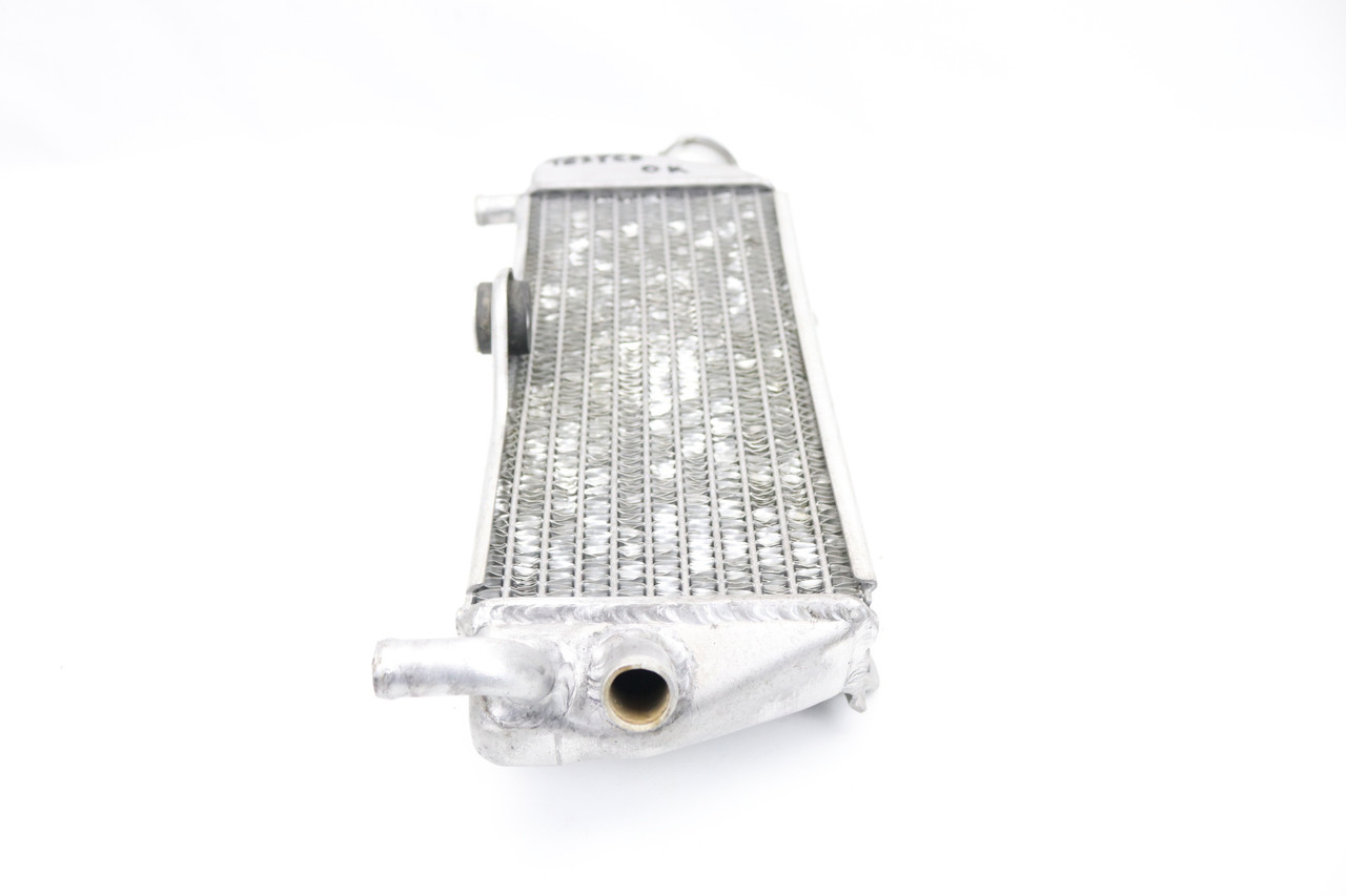 YZF 01-05 / WRF 05-06 Right Radiator Cooling Assy Yamaha 5NL-12461-10-00 #318