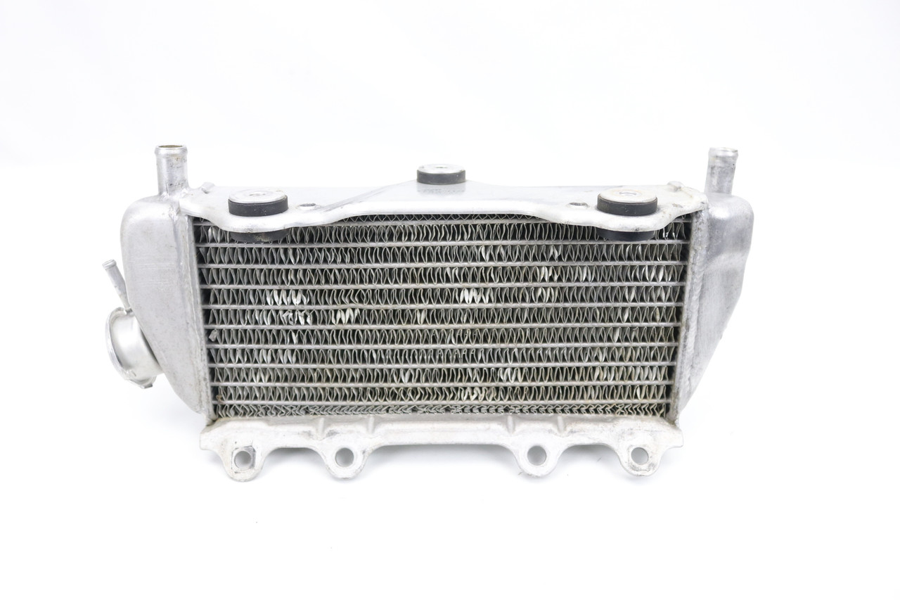 YZF 01-05 / WRF 05-06 Right Radiator Cooling Assy Yamaha 5NL-12461-10-00 #318