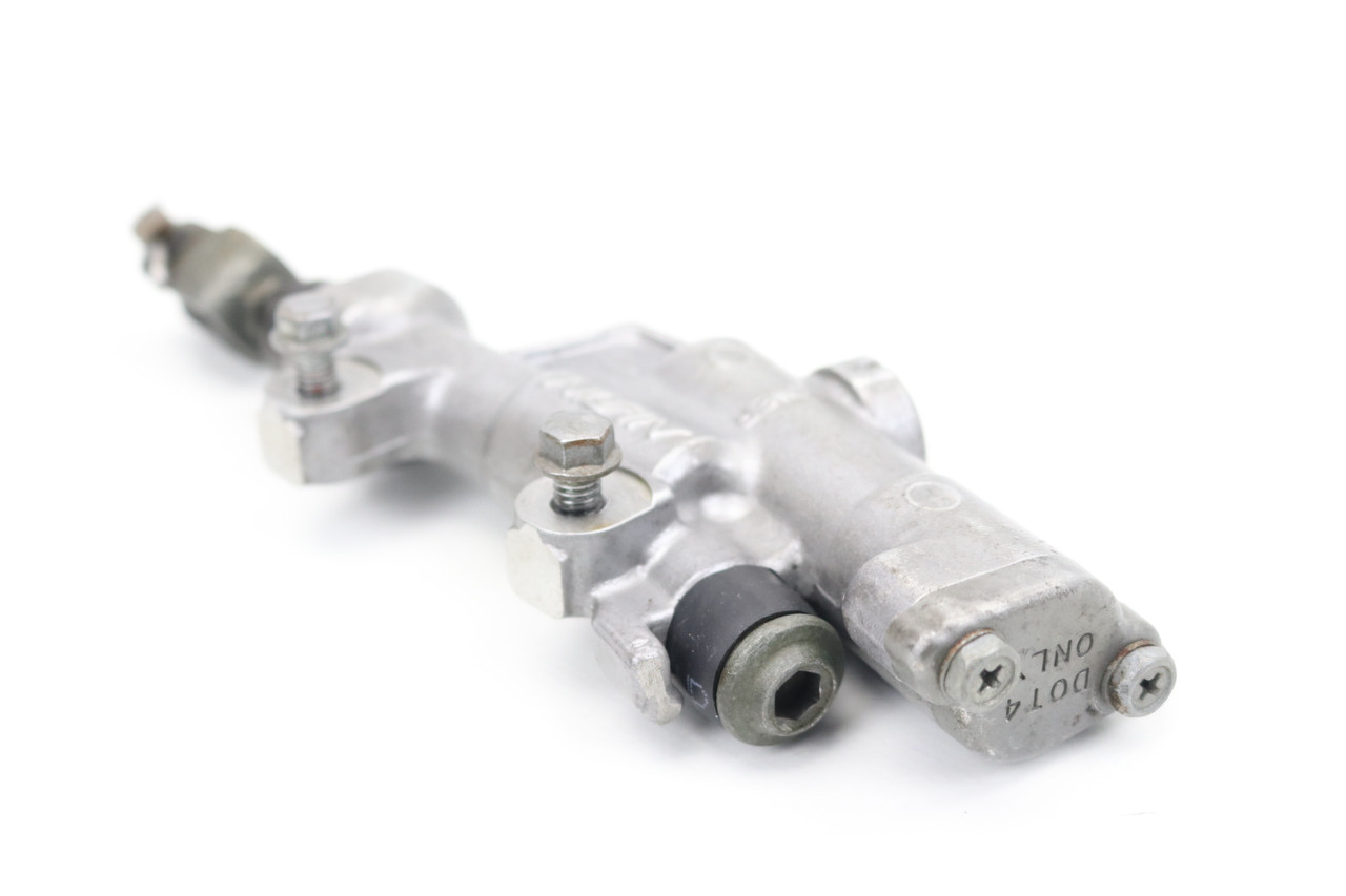 YZF 03-05 / WRF 03-06 Rear Brake Master Cylinder Yamaha 5UN-2583V-00-00 #318