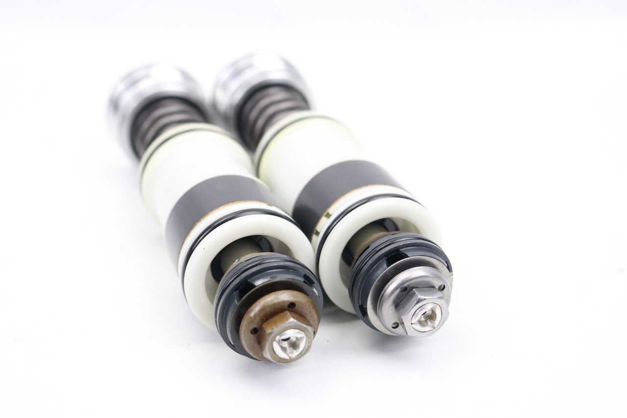 YZ250F 2005 Fork Top Cap Adjusters Pair Yamaha 5XC-2316A-N0-00 #318