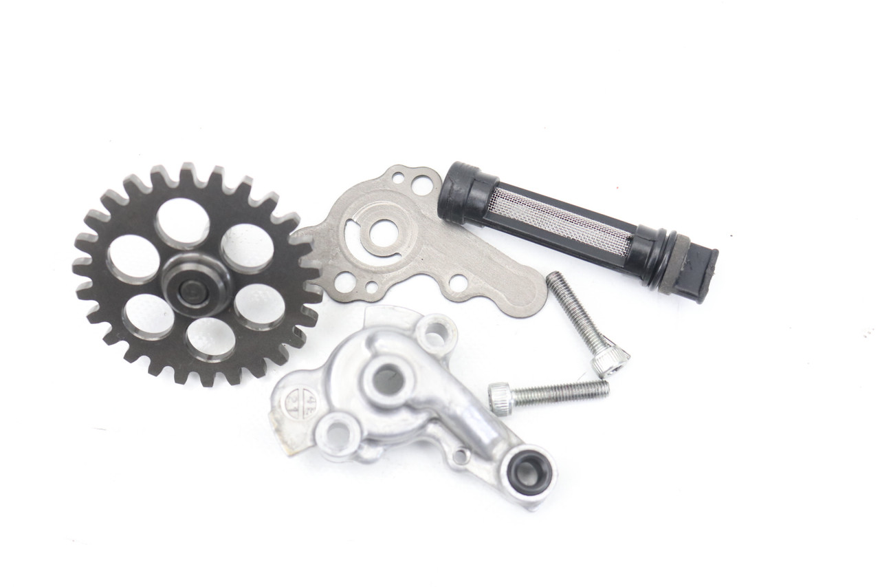 YZ450F 14-22 YZ450FX 16-23 Oil Pump Housing Parts Yamaha 1SL-13300-11-00 #319