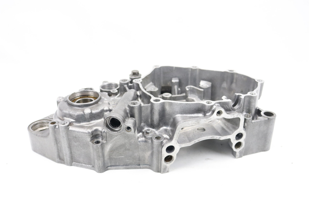 YZ250F 03-05 / WR250F 2002 Left Crankcase Engine Case Yamaha 5XC-15100-09-YX-00 #118