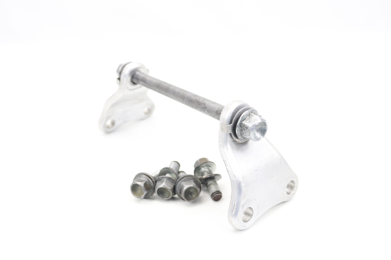 YZ250F 2007–2009 Lower Motor Mount Brackets & Bolts Yamaha #132