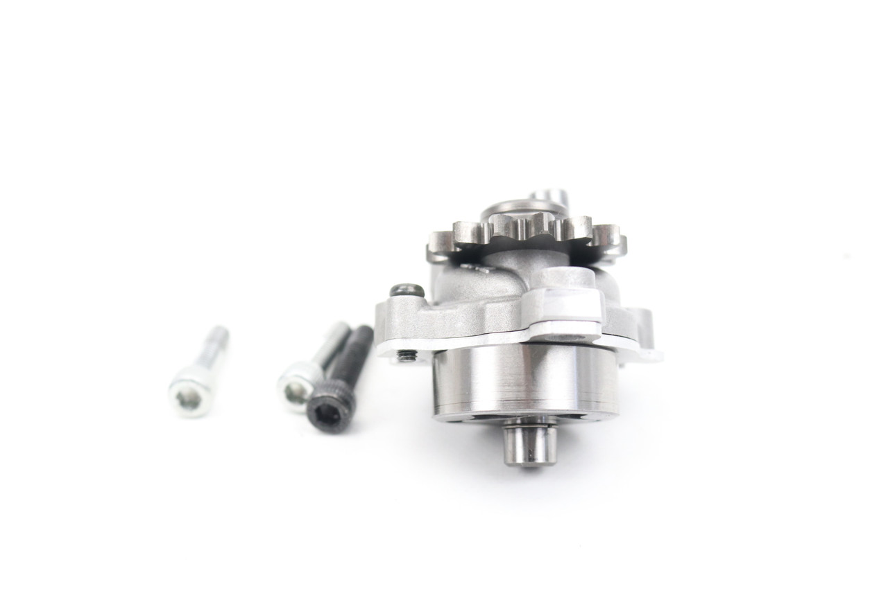 WR250F 01-14 / YZ250F 01-13 Oil Pump Yamaha 5SG-13300-01-00 #132