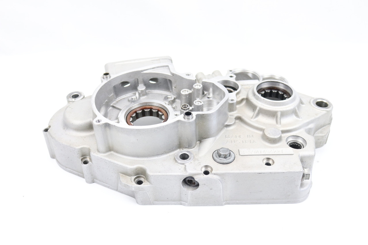 250-540 SX XC EXC SMR 2000-2005 Left Crankcase Engine Case KTM 59030000244 #305G