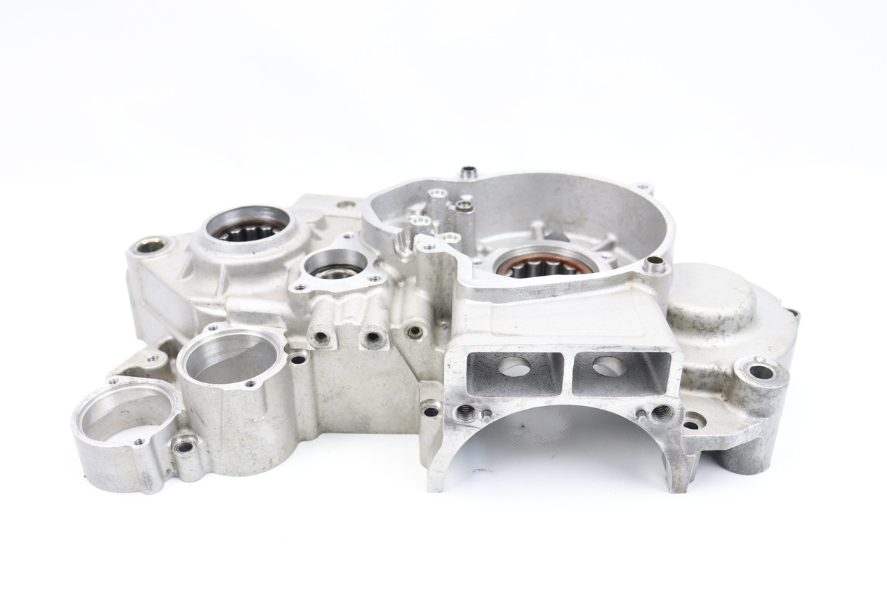 250-540 SX XC EXC SMR 2000-2005 Left Crankcase Engine Case KTM 59030000244 #305G