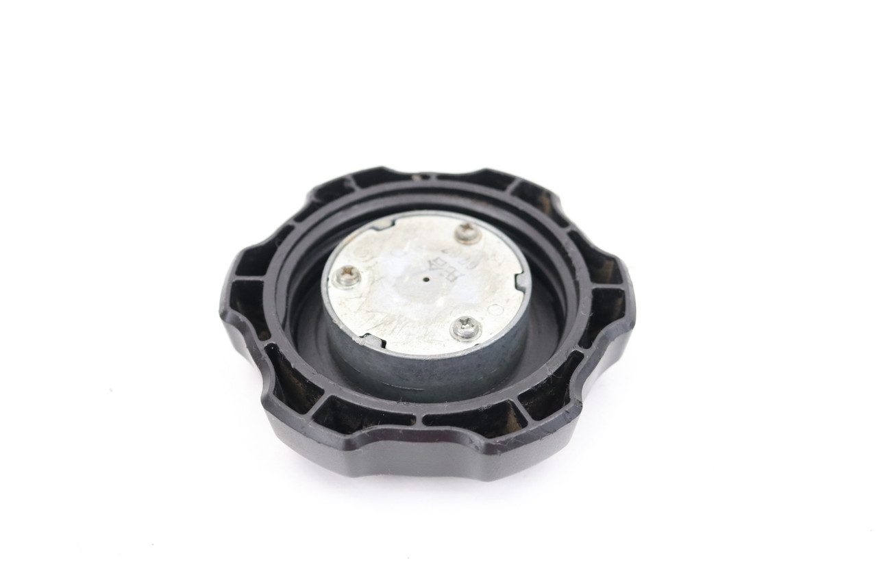 YXM 700 Viking  / YXE 700 14-24 Fuel Tank Cap Lid Yamaha BVG-24610-00 #201