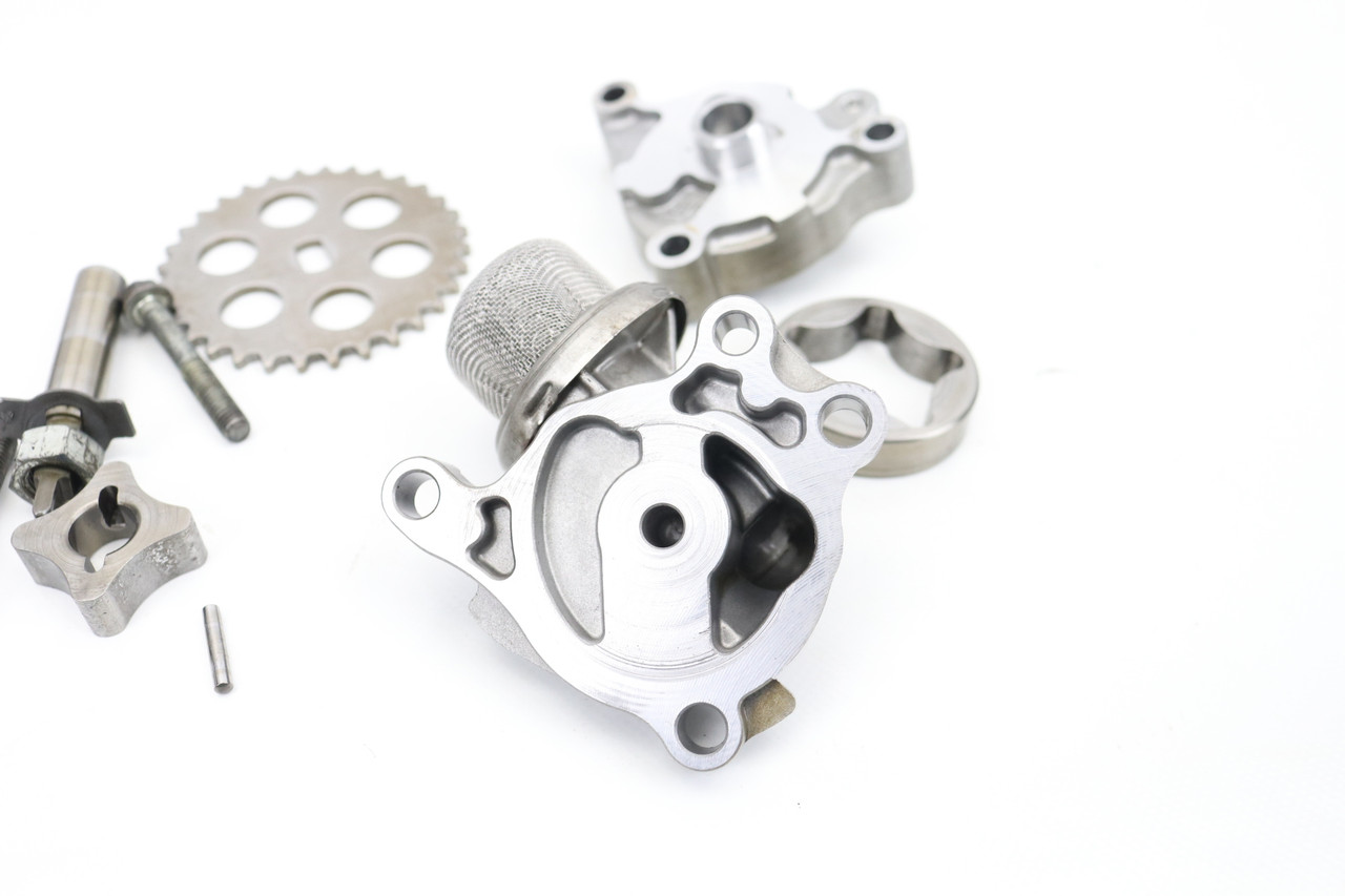 YXM700 Viking 14-24 Oil Pump Assembly Yamaha 3B4-13300-00-00 #201