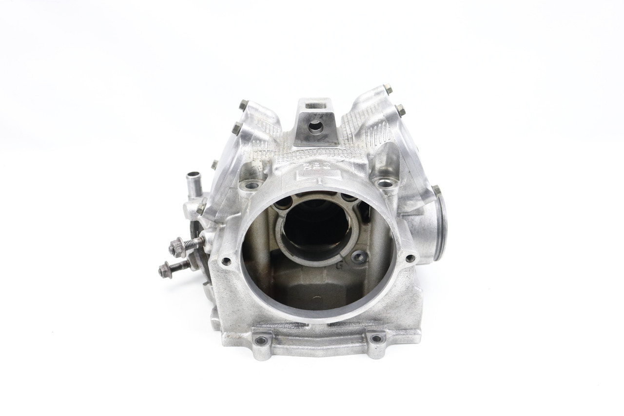 YXM 700 Viking / VI / Wolv 14-24 Cylinder Head Yamaha 2BG-11102-00 #201