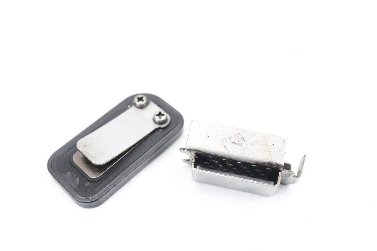 YXM 700 Viking / VI / Wolv 14-24 Cylinder Head Reed Valve Assy Yamaha 5JW-14890-00 #201