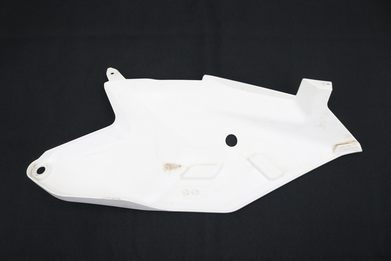 85 SX 2021-2024 Air Filter Cover Plastic Right KTM 47206004000AB #320