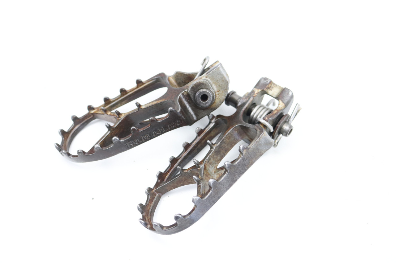 85-450 SX SX-F XC-F XC 2019-2024 Footrests LH+RH Footpegs & Pins KTM 79003040033 #320