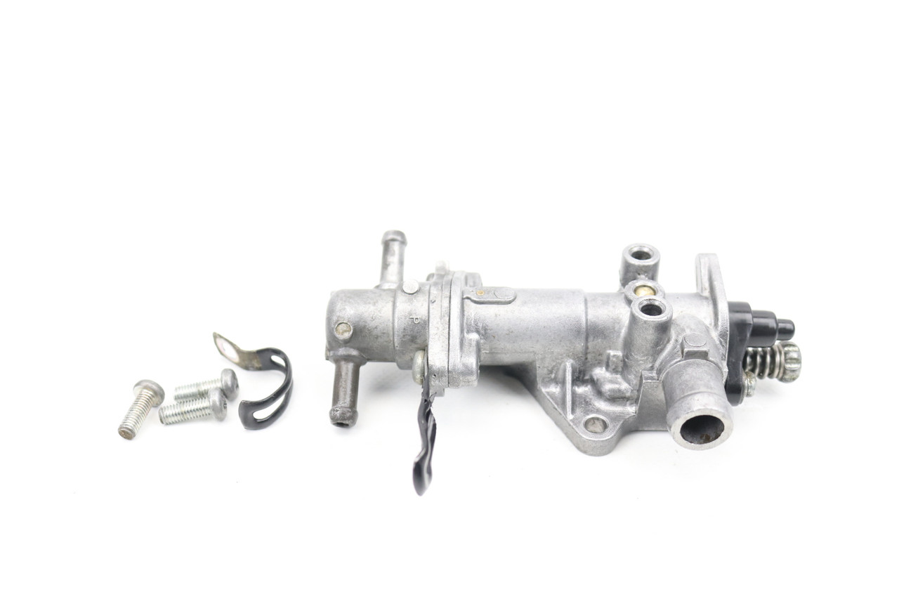 YFM700R 2008–2021 Throttle Body Bottom Cover Yamaha 1S3-13750-10-00 #321