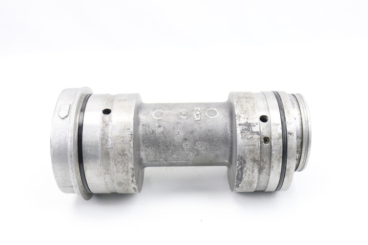 YFM700R 2006–2012 Swingarm Rear Axle Hub Yamaha 1S3-25311-01-00 #321