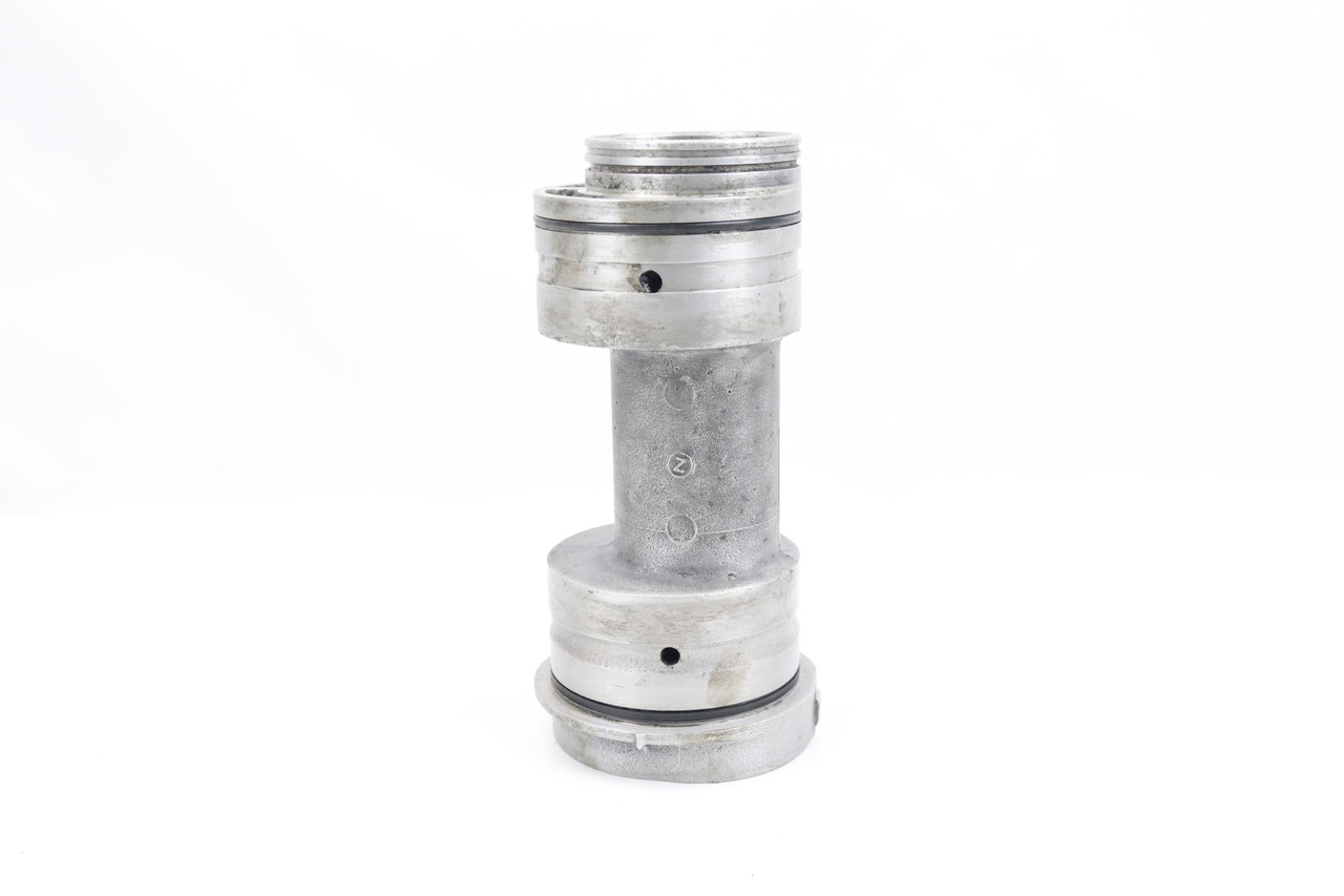 YFM700R 2006–2012 Swingarm Rear Axle Hub Yamaha 1S3-25311-01-00 #321