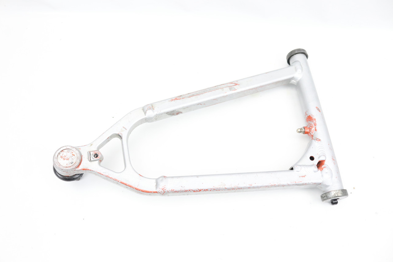 YFM700R 2006–2008 Front Right Upper A-Arm Yamaha 5TG-23550-22-00 #321