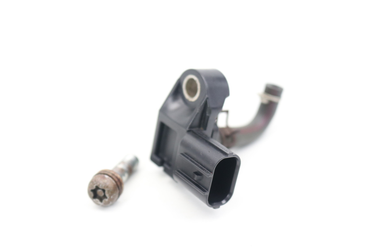 YZF / WRF 10-25 MAP Sensor Manifold Pressure Yamaha 1WS-82380-00-00 #324
