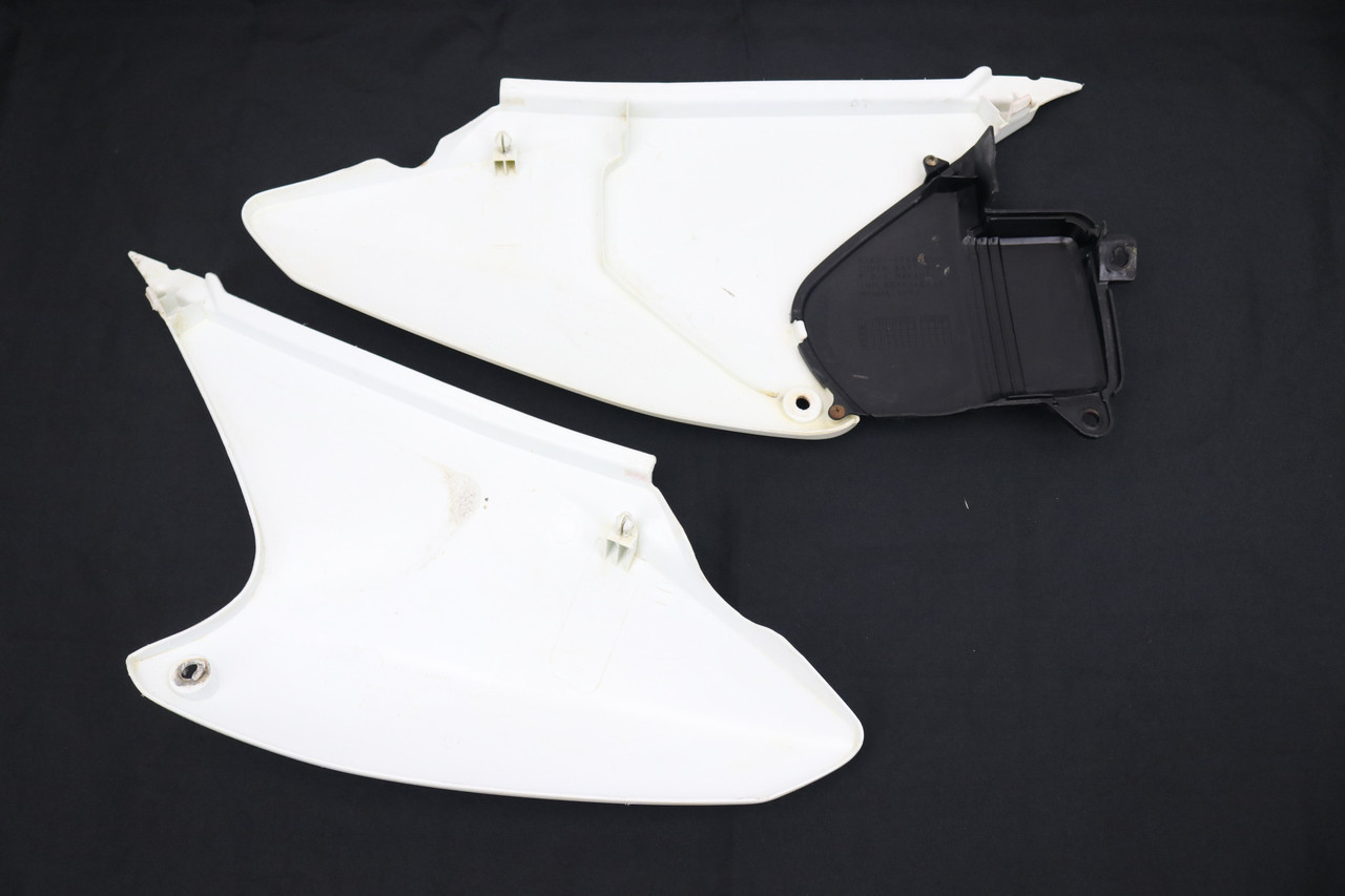 CRF150F CRF230F 03-14 Side Panels Plastics Honda 83500-KPS-900ZA #326