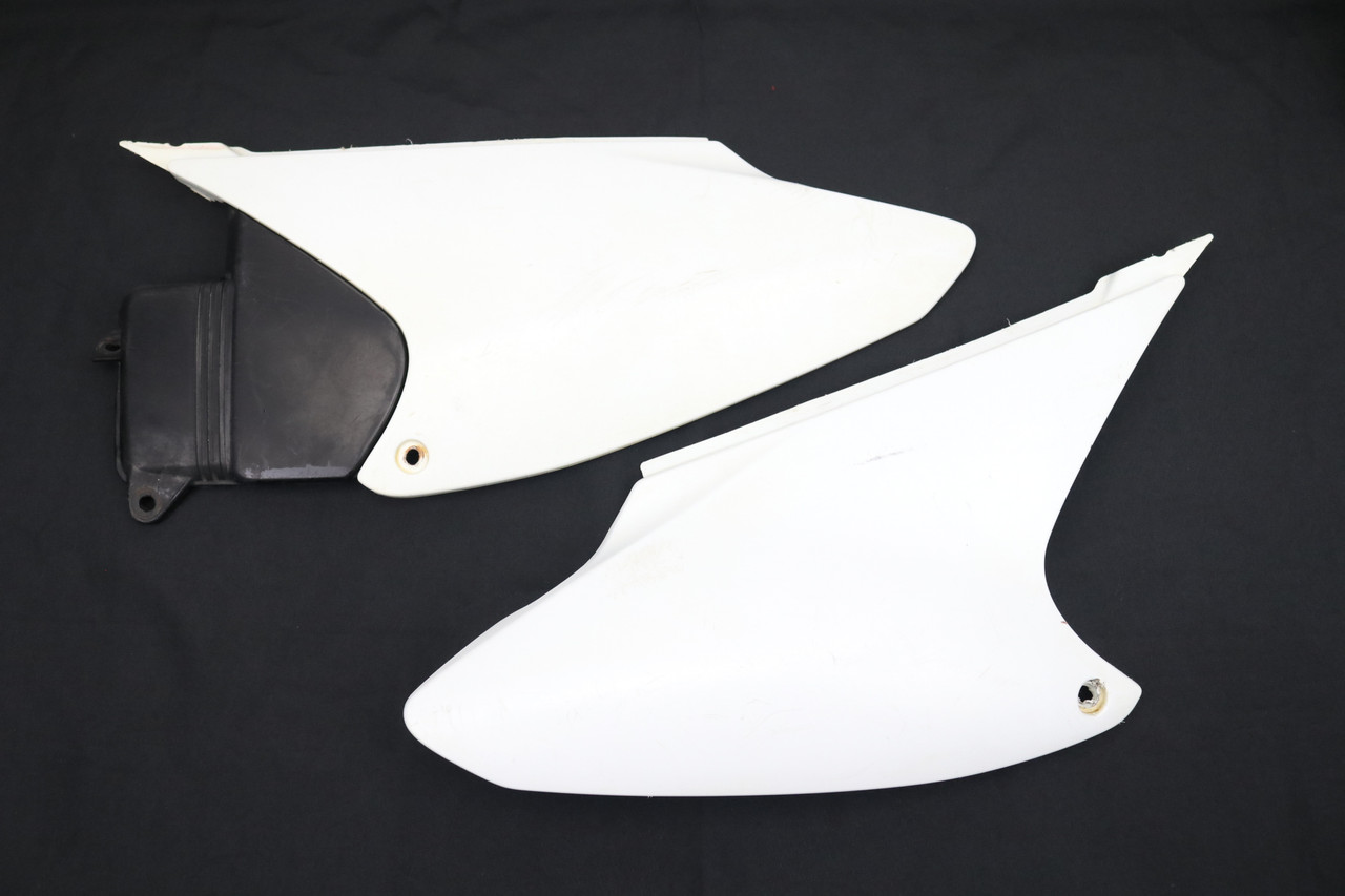 CRF150F CRF230F 03-14 Side Panels Plastics Honda 83500-KPS-900ZA #326