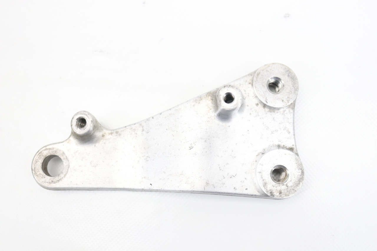YZ450F 2010-2013 Right Upper Motor Mount Yamaha 33D-21426-00-00 #324