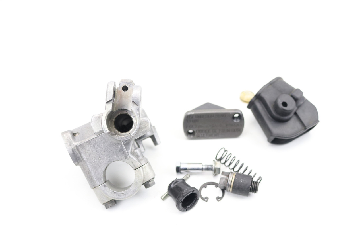 CRF150F 03-15 CRF230F 03-15 Front Brake Master Cylinder Assy Honda 45510-KPS-901 #326