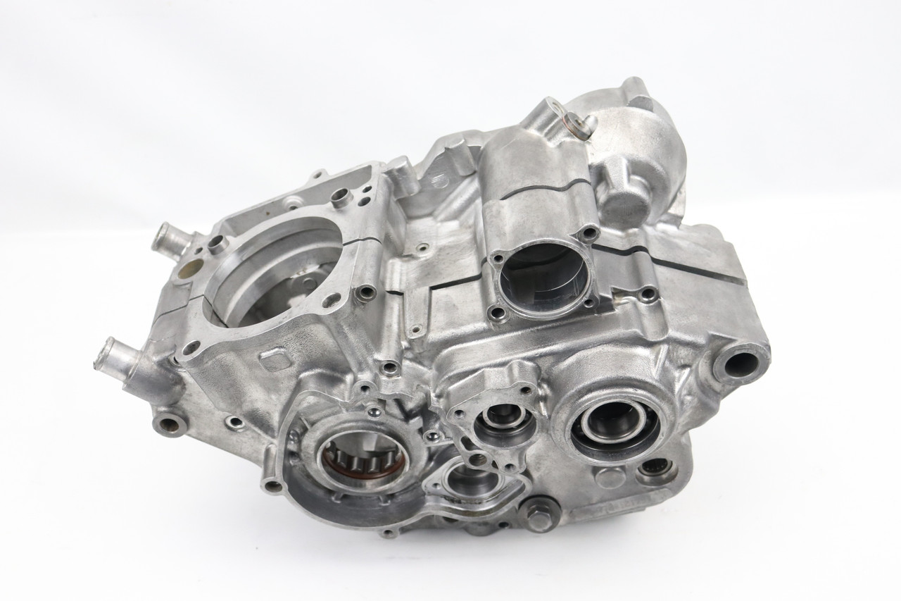 250 SX-F SXS-F 2007-2010 Crankcase Set Engine Cases KTM 77030000144 #323