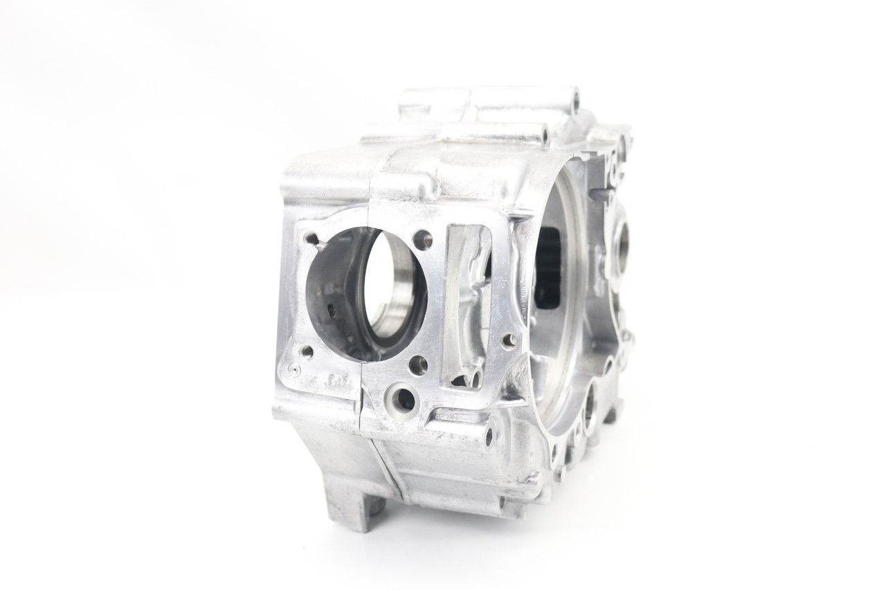 CRF50F 04-25 CRF70F 04-12 Crankcase Set Engine Cases Honda 11100-GEL-A80 #330