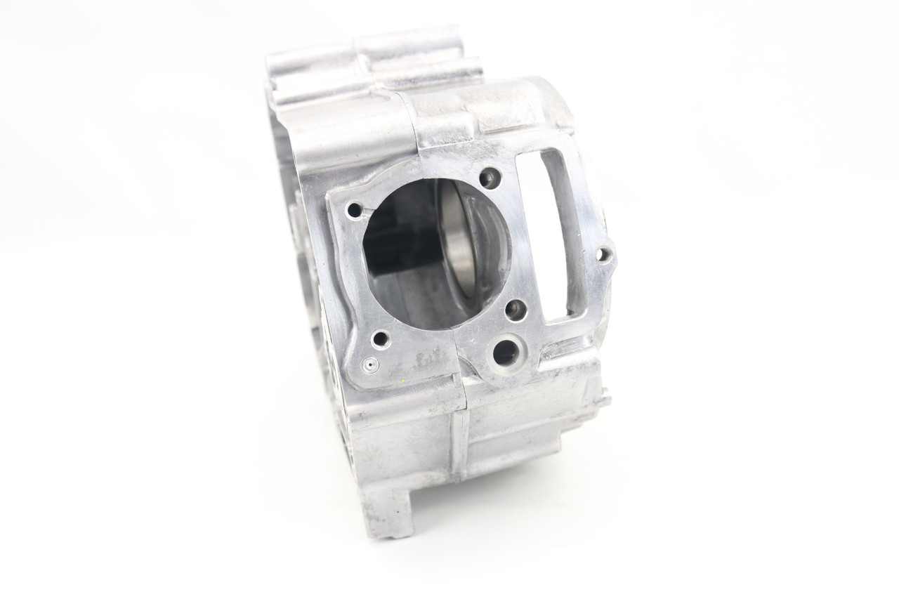 CRF50F 04-25 CRF70F 04-12 Crankcase Set Engine Cases Honda 11100-GEL-A80 #330