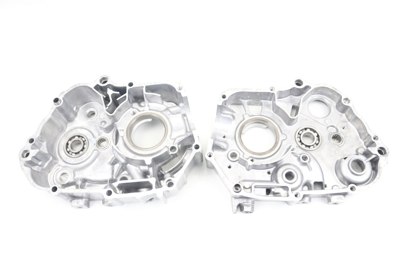 CRF50F 04-25 CRF70F 04-12 Crankcase Set Engine Cases Honda 11100-GEL-A80 #330