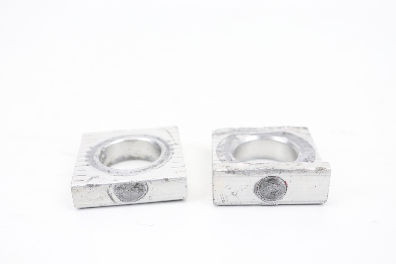 YZ125 YZ250 2002-2004 Rear Chain Adjuster Blocks Yamaha 5NY-25389-00-00 #334