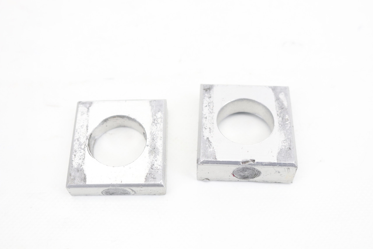 YZ125 YZ250 2002-2004 Rear Chain Adjuster Blocks Yamaha 5NY-25389-00-00 #334