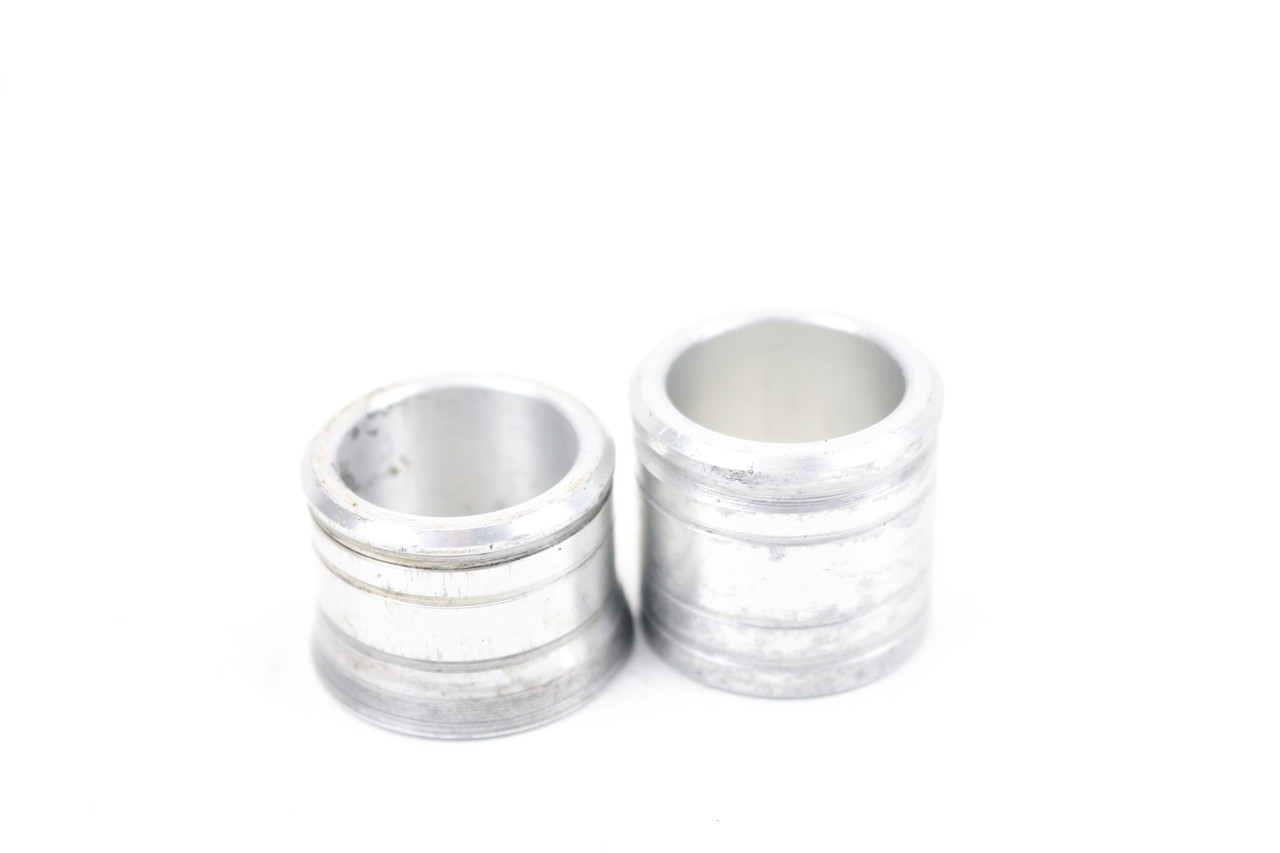 YZ125 YZ250 02-07 Front Axle Collars Spacers Pair Yamaha 5NY-25186-00-00 #334
