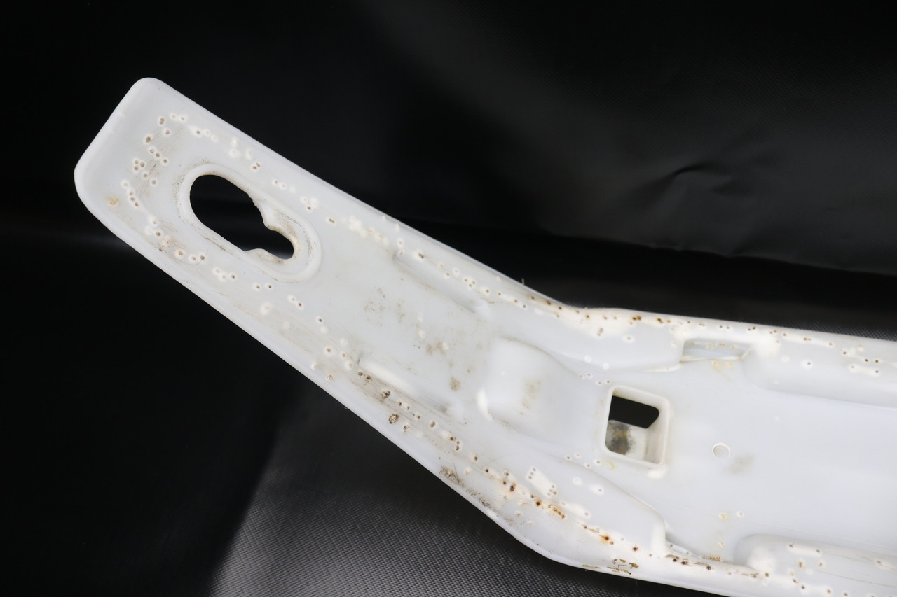 YZ125 YZ250 02-08 Seat Base Yamaha 1C3-24770-53-00 #334