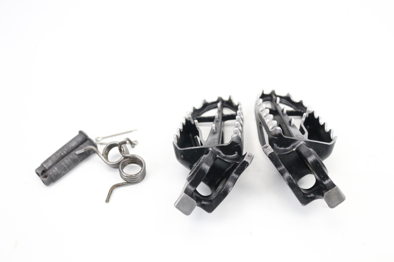 CRF450R 04-11 CRF450X 05-14 Footrests LH+RH Footpegs Honda 50616-MEN-670 #333